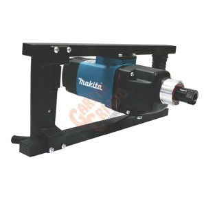 Batidor 1300W Makita UT1400